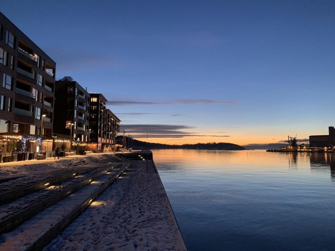 Luxury 2-Bedroom Apartment With Seaview In Oslo City Center Exterior photo